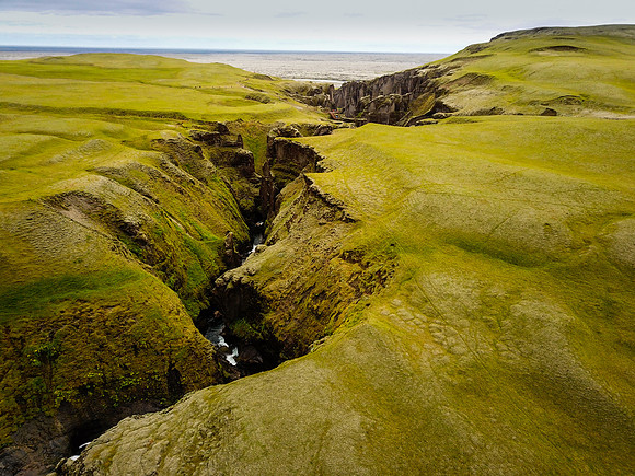 Fjaðrárgljúfur Canyon, South-Iceland