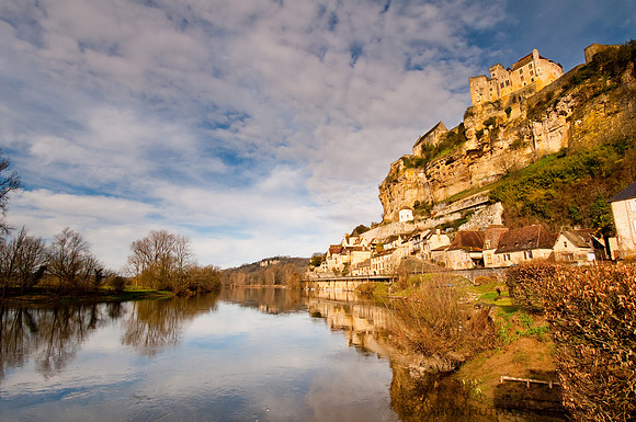 Beynac-et-Cazenac over the Dordogne