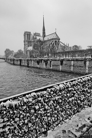 Pont de l'Archeveche, Paris