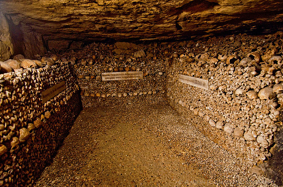 Les Catacombs de Paris