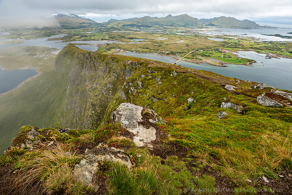 Offersoykammen Hike, Lofoten Islands