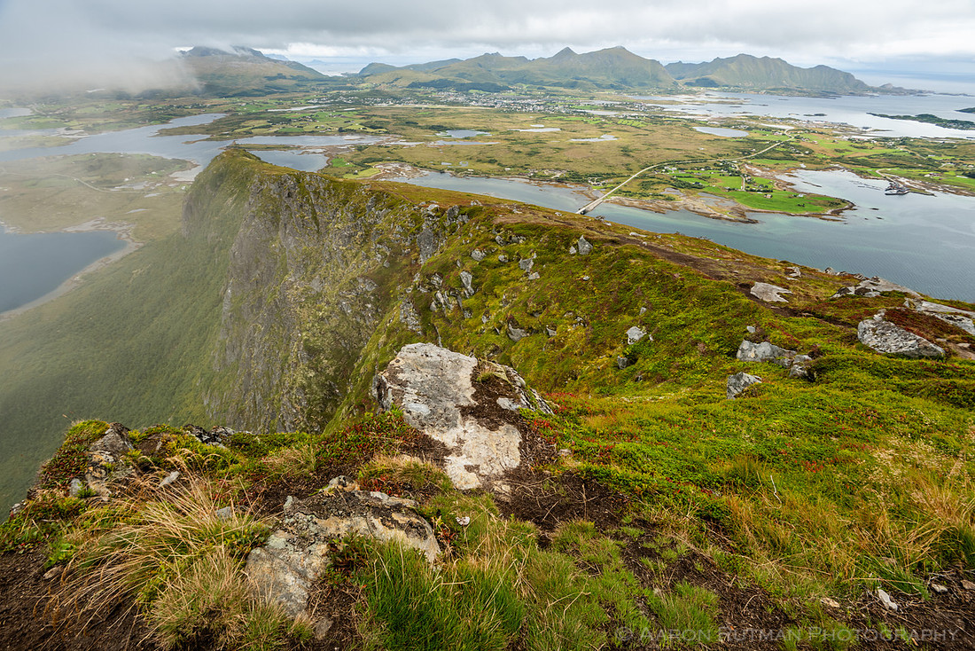 Offersoykammen Hike, Lofoten Islands