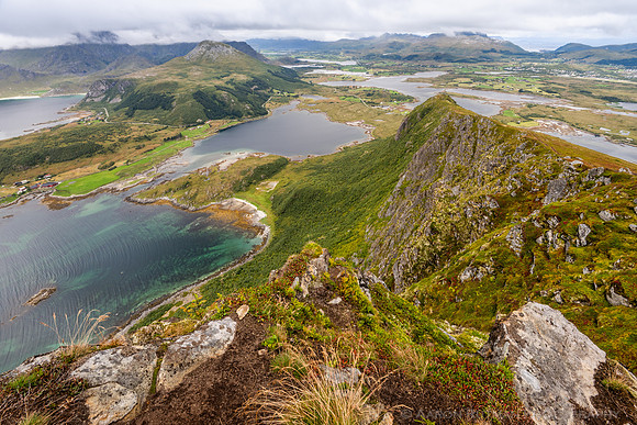 Offersoykammen Hike, Lofoten Islands