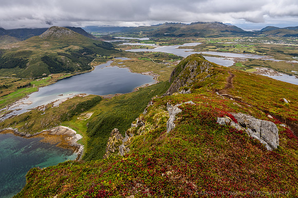 Offersoykammen Hike, Lofoten Islands