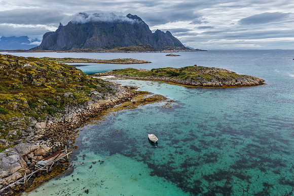 Hattvika Beach, Skrova