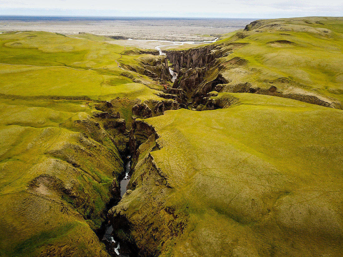 Fjaðrárgljúfur Canyon, South-Iceland