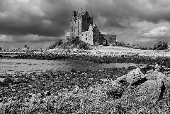 Castle Dunguaire, County Galway
