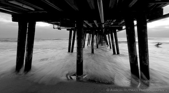Tide and pillars, Imperial Beach pier